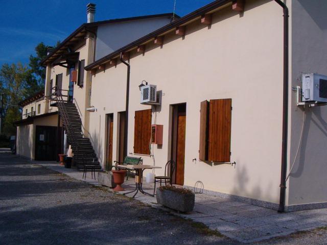 Laghi Paradiso Rovereto sulla Secchia Ngoại thất bức ảnh